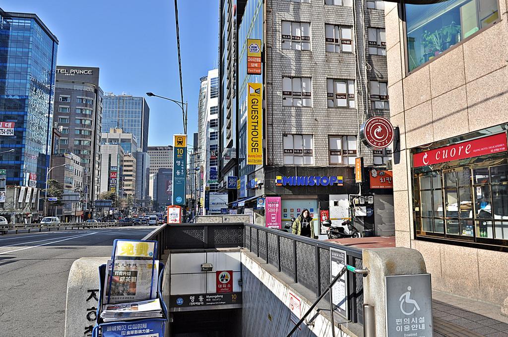 Guesthouse Myeongdong Seoul Exterior photo